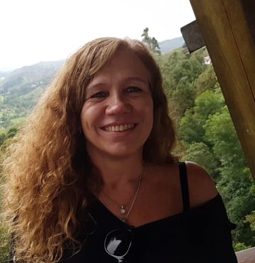 <b> Maribel Perez Molina </b>