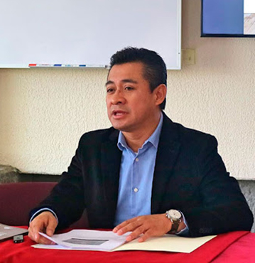 <b>Armando Alonso </b>